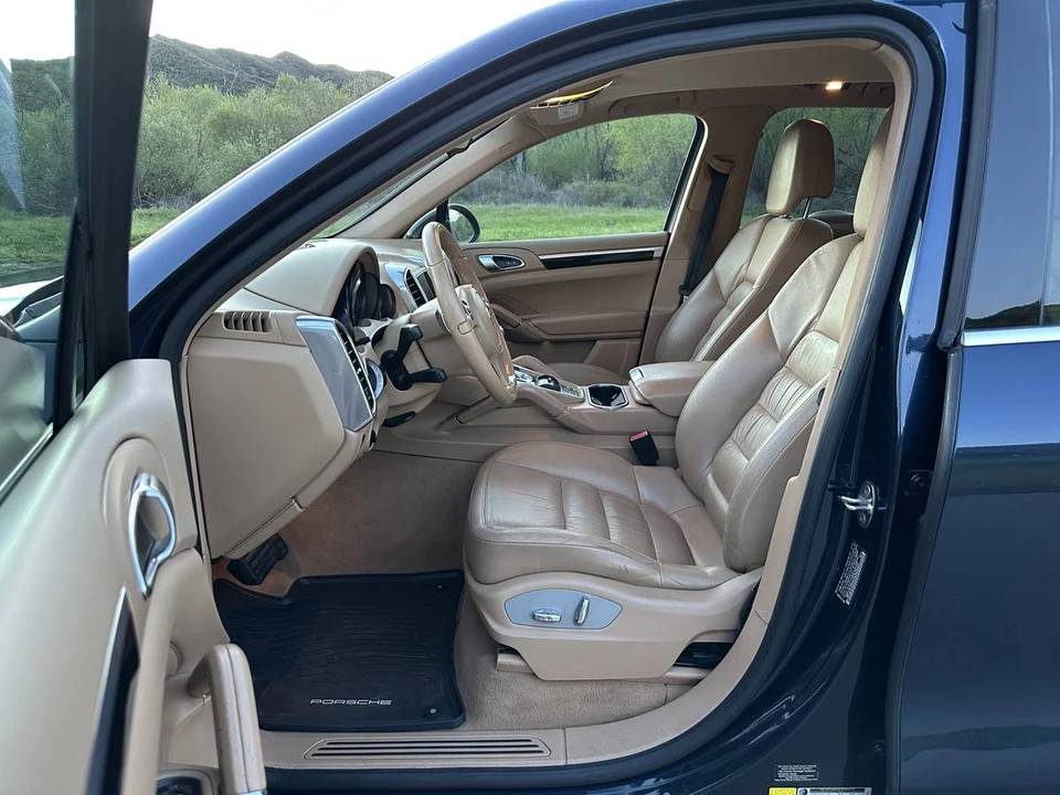 2013 Porsche 958 Cayenne Diesel - Image 10 of 13