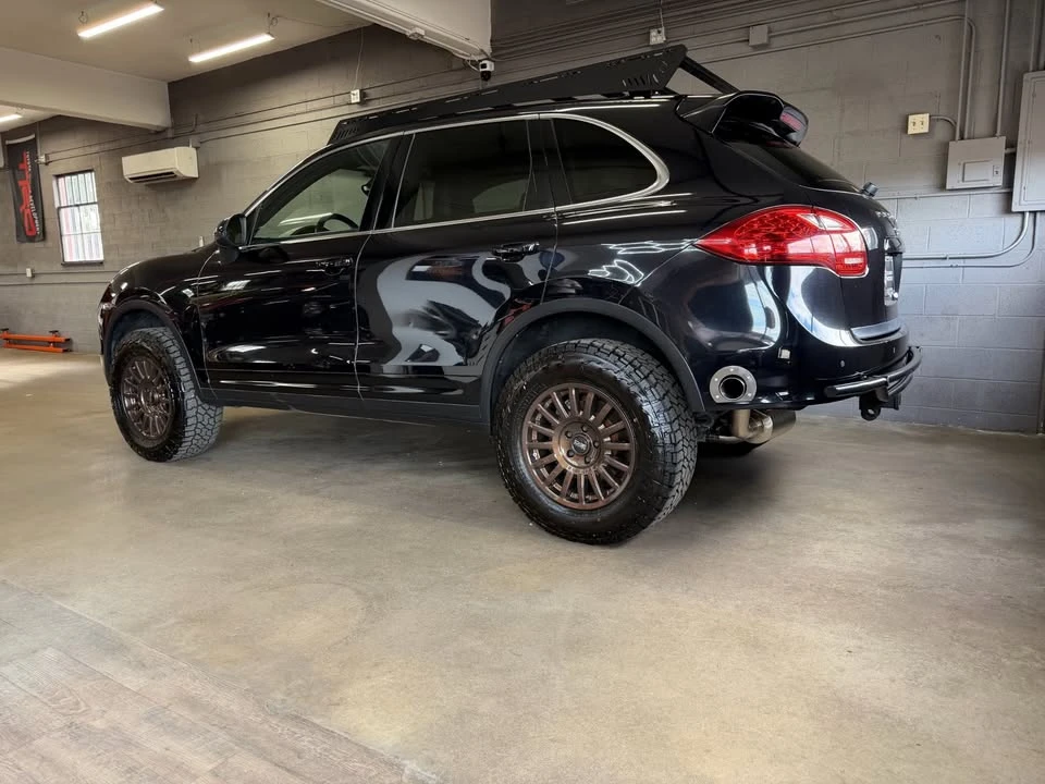 2013 Porsche 958 Cayenne Diesel - Image 2 of 17