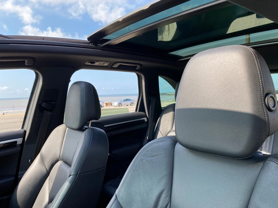 2013 Porsche 958 Cayenne Diesel - Image 26 of 31