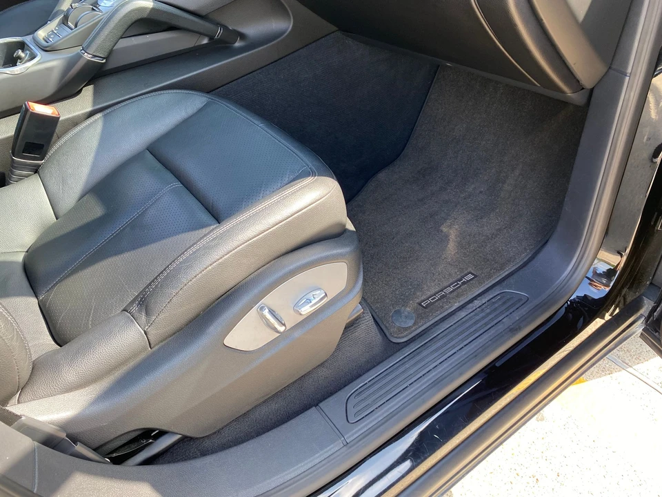 2013 Porsche 958 Cayenne Diesel - Image 21 of 31