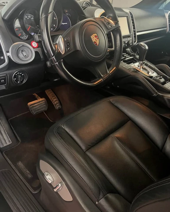 2013 Porsche 958 Cayenne Diesel - Image 5 of 9