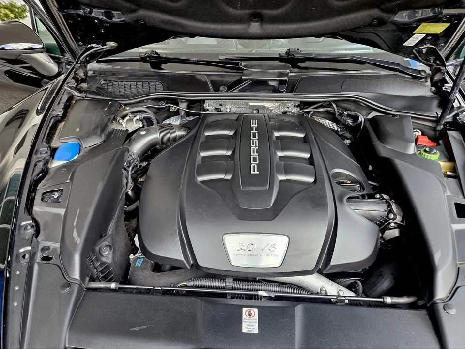2013 Porsche 958 Cayenne Diesel - Image 3 of 9
