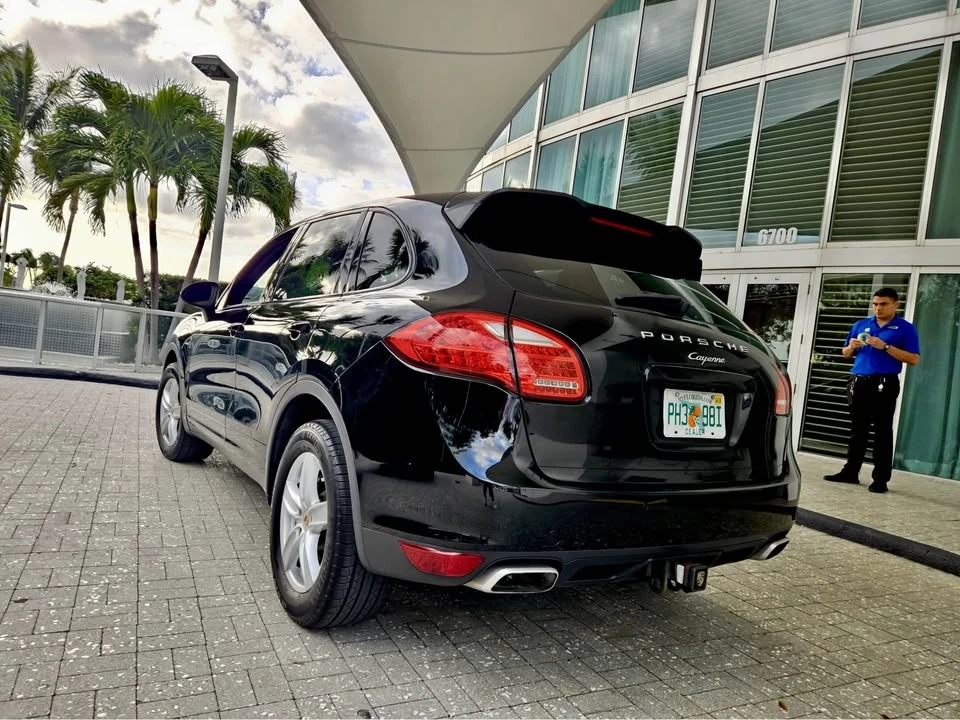 2013 Porsche 958 Cayenne Diesel - Image 6 of 9