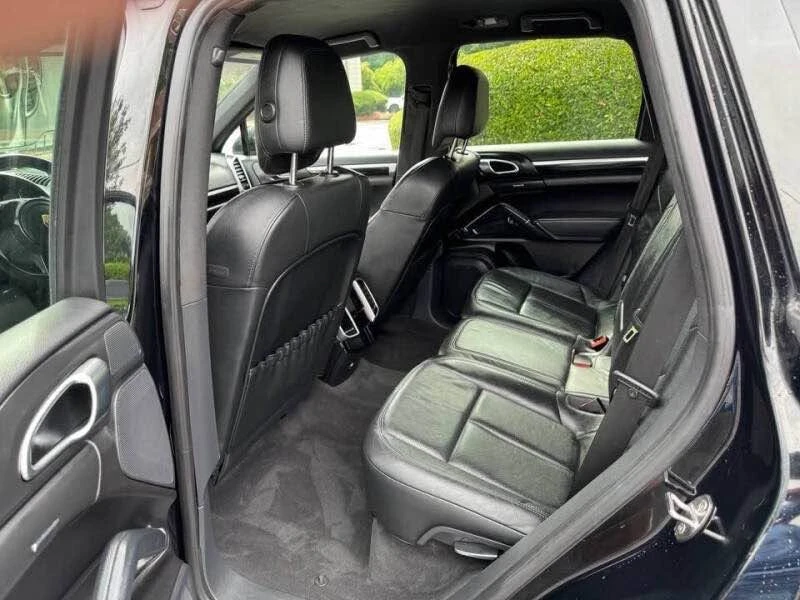 2013 Porsche 958 Cayenne Diesel - Image 12 of 16
