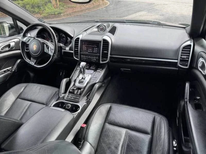 2013 Porsche 958 Cayenne Diesel - Image 8 of 16