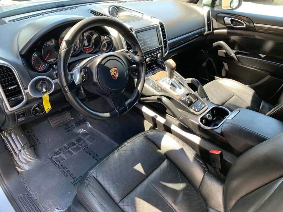 2013 Porsche 958 Cayenne Diesel - Image 3 of 8