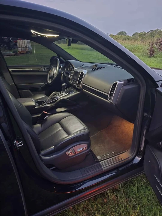 2013 Porsche 958 Cayenne Diesel - Image 12 of 17
