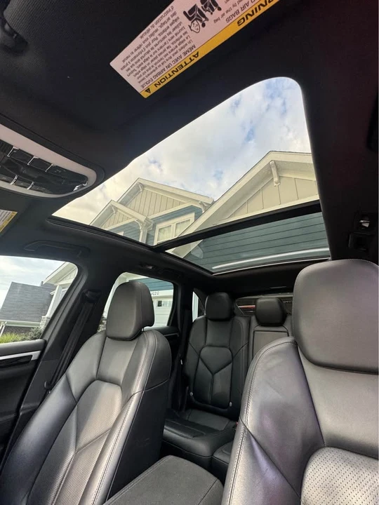 2013 Porsche 958 Cayenne Diesel - Image 16 of 17