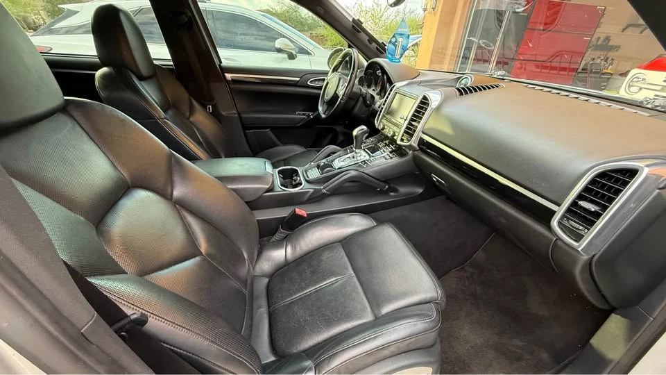 2013 Porsche 958 Cayenne Diesel - Image 6 of 12