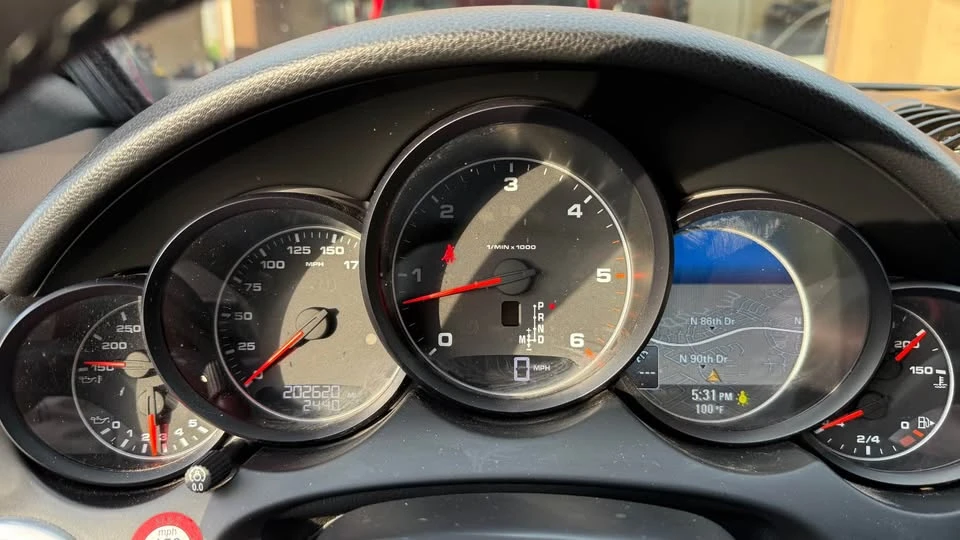 2013 Porsche 958 Cayenne Diesel - Image 11 of 12