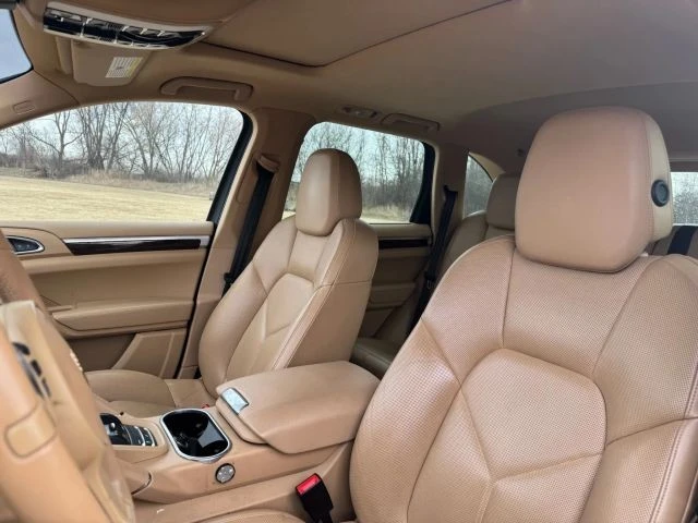 2013 Porsche 958 Cayenne Diesel - Image 16 of 21