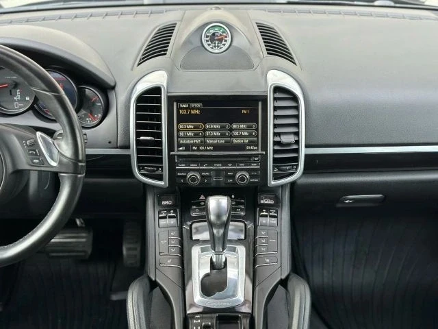 2013 Porsche 958 Cayenne Diesel - Image 20 of 21