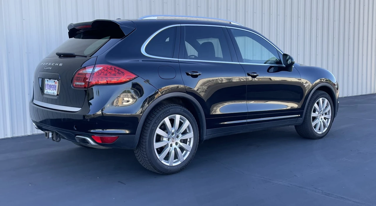 2013 Porsche 958 Cayenne Diesel - Image 11 of 31