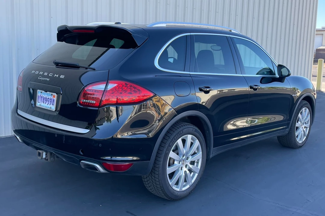 2013 Porsche 958 Cayenne Diesel - Image 12 of 31