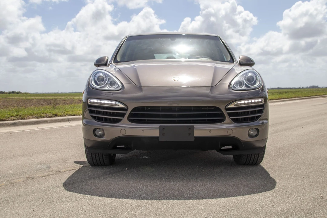 2013 Porsche 958 Cayenne Diesel - Image 25 of 31