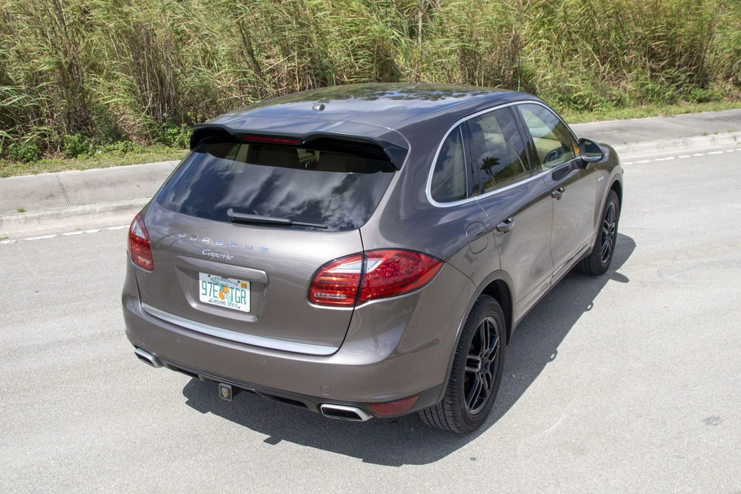 2013 Porsche 958 Cayenne Diesel - Image 13 of 31
