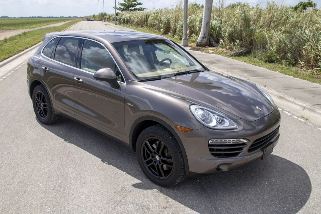 2013 Porsche 958 Cayenne Diesel - Image 19 of 31