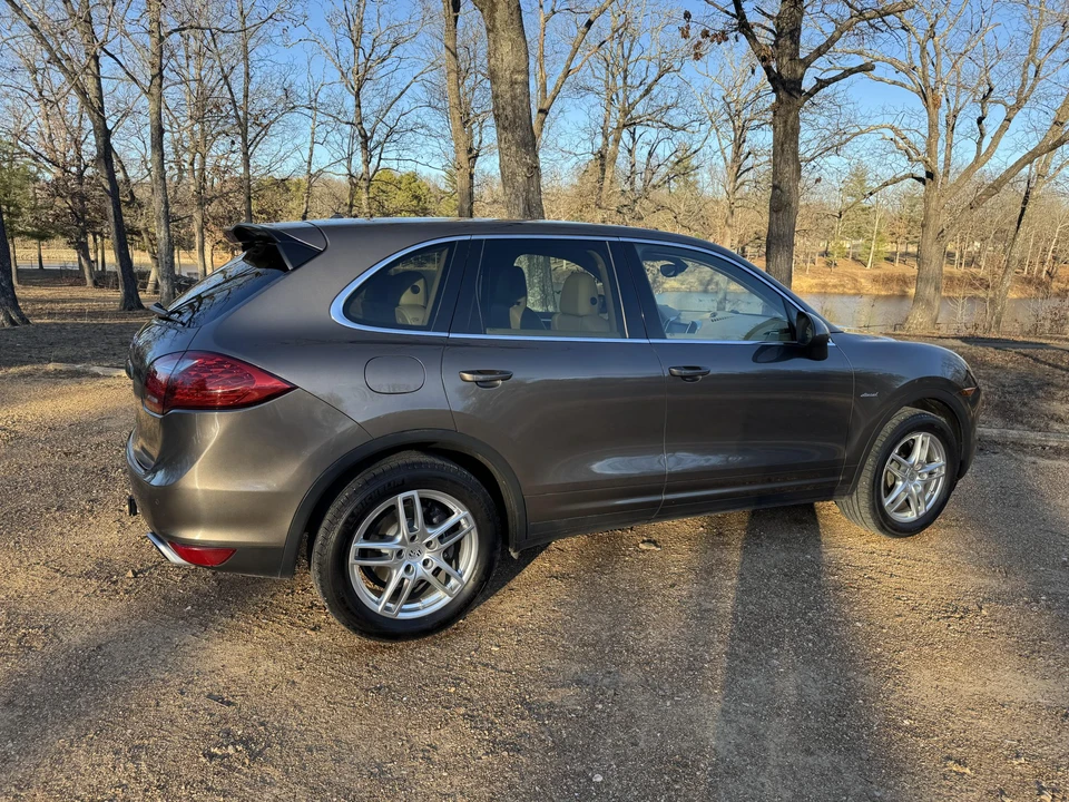 2013 Porsche 958 Cayenne Diesel - Image 19 of 31