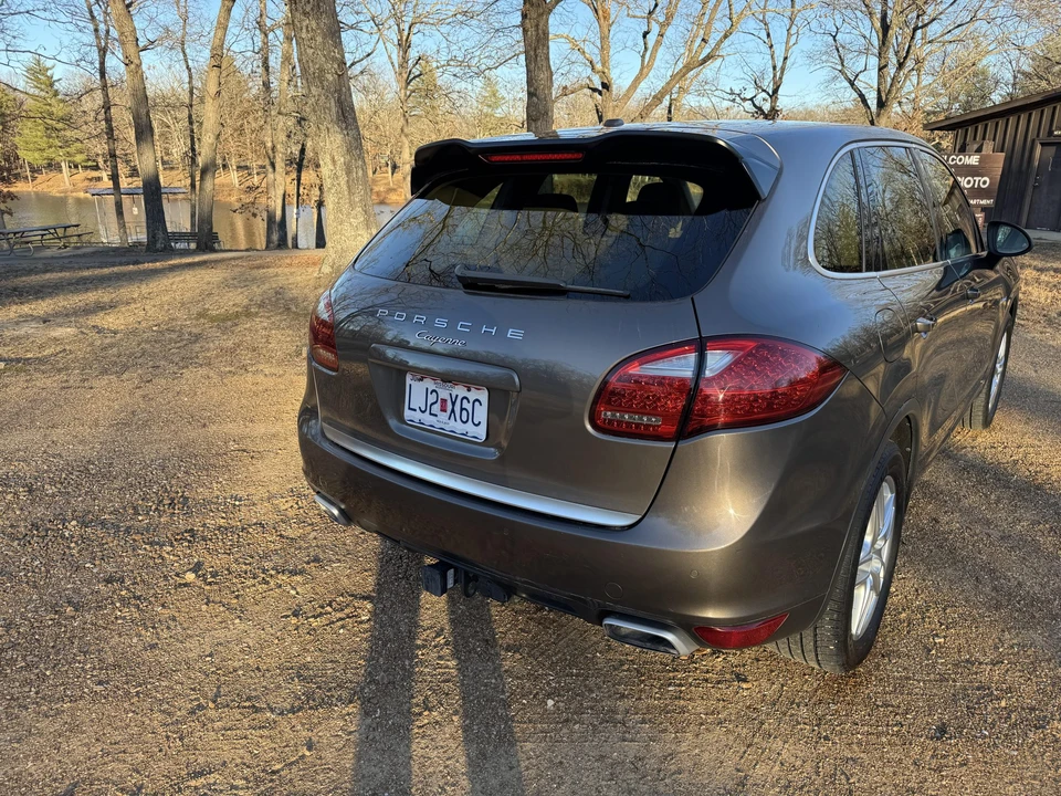 2013 Porsche 958 Cayenne Diesel - Image 15 of 31