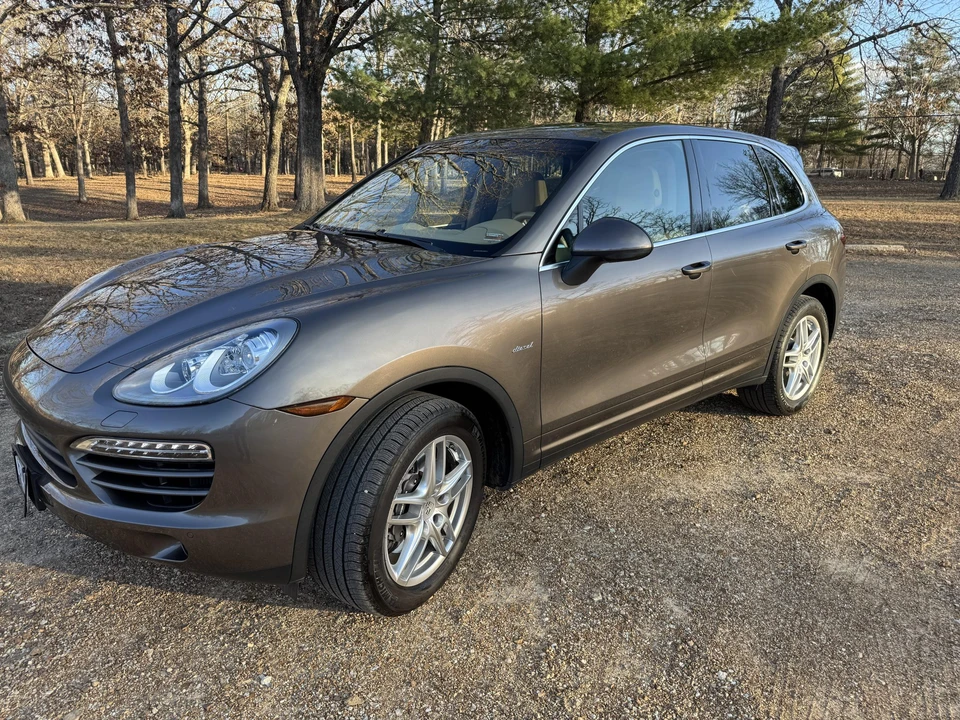 2013 Porsche 958 Cayenne Diesel - Image 12 of 31