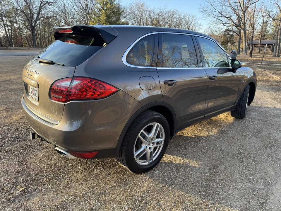 2013 Porsche 958 Cayenne Diesel - Image 17 of 31
