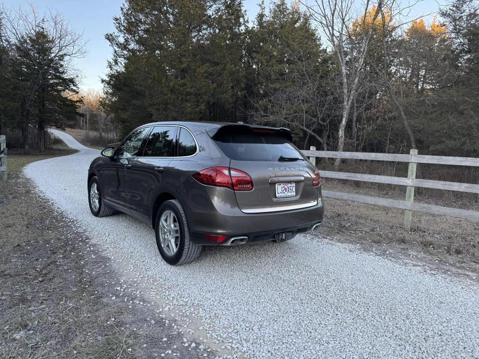 2013 Porsche 958 Cayenne Diesel - Image 4 of 31