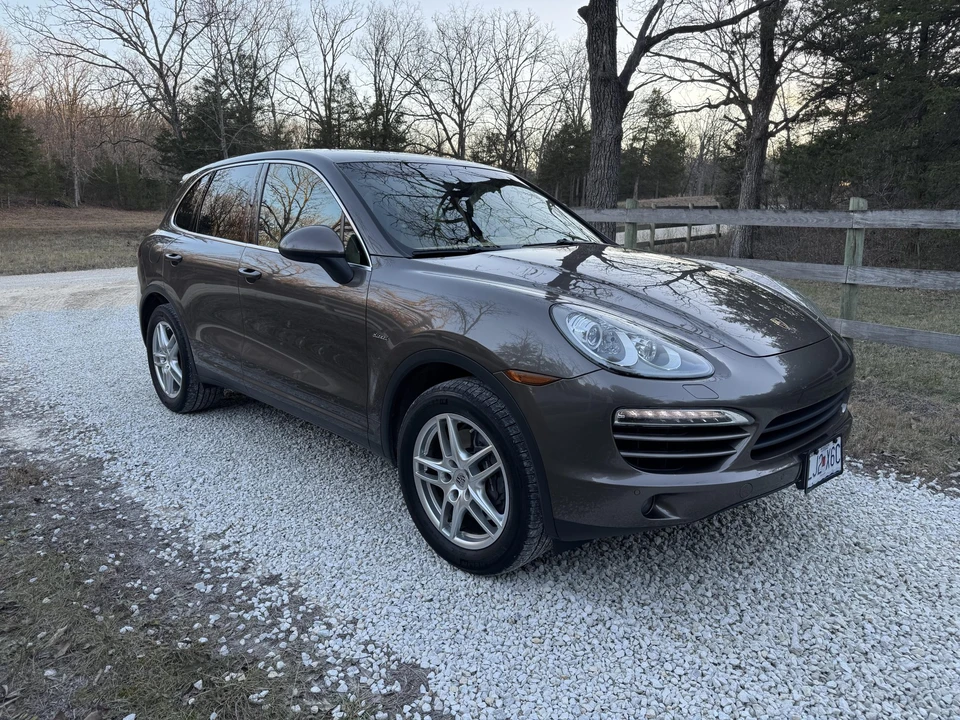 2013 Porsche 958 Cayenne Diesel - Image 8 of 31