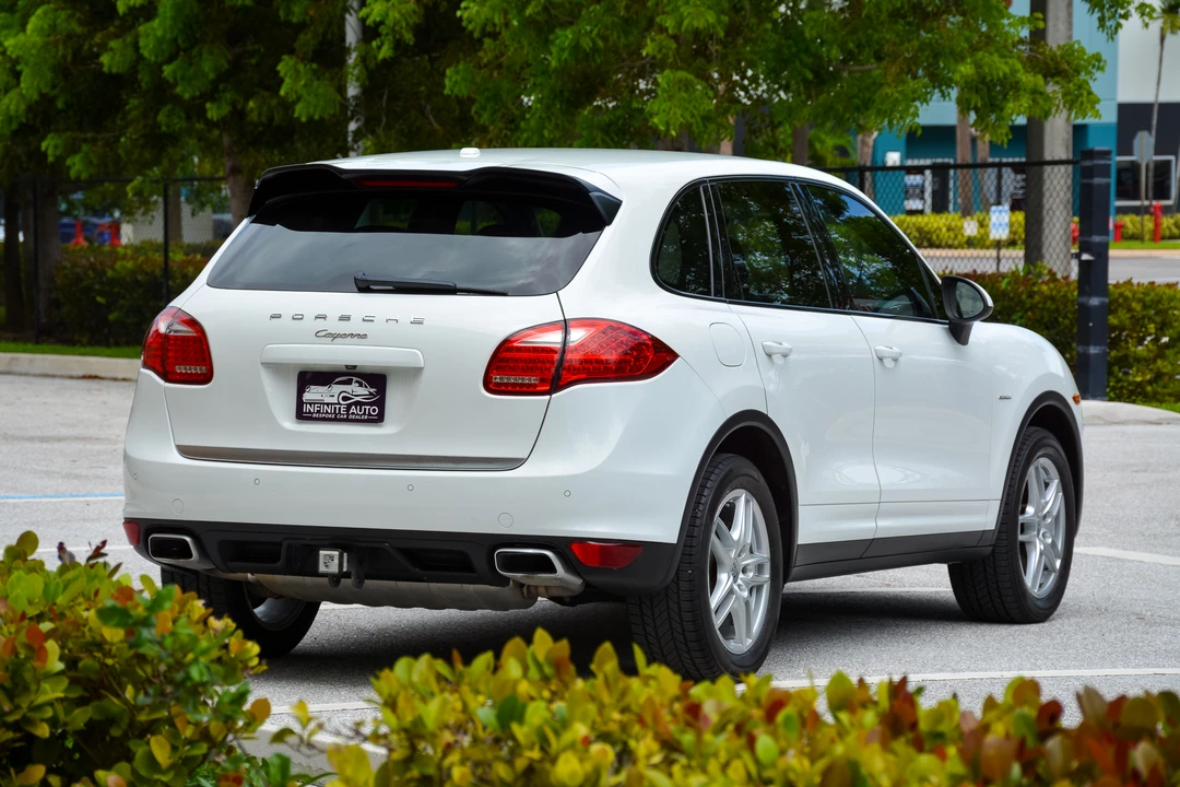 2013 Porsche 958 Cayenne Diesel - Image 9 of 31