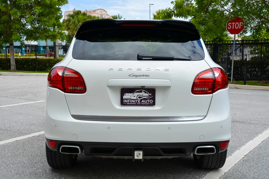 2013 Porsche 958 Cayenne Diesel - Image 8 of 31