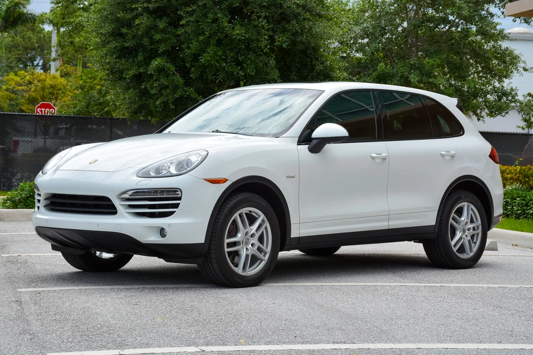2013 Porsche 958 Cayenne Diesel - Image 3 of 31