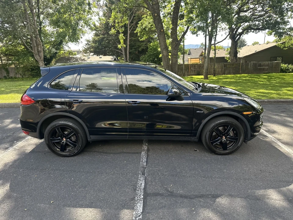 2013 Porsche 958 Cayenne Diesel - Image 18 of 31