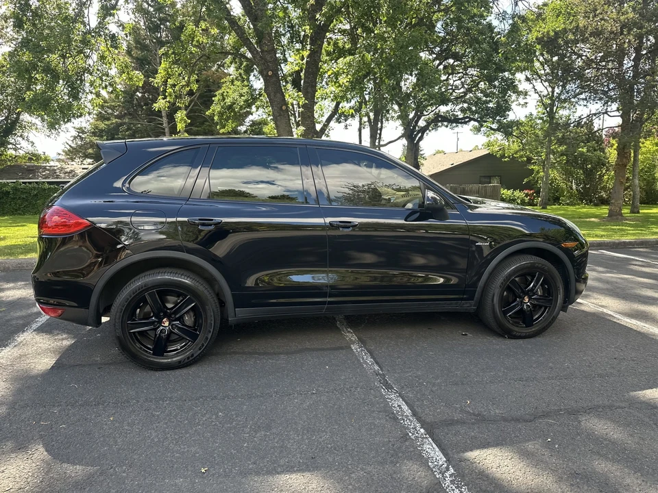 2013 Porsche 958 Cayenne Diesel - Image 17 of 31