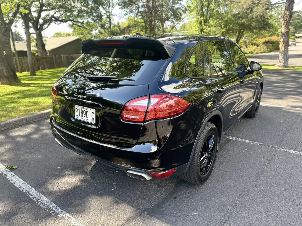 2013 Porsche 958 Cayenne Diesel - Image 14 of 31