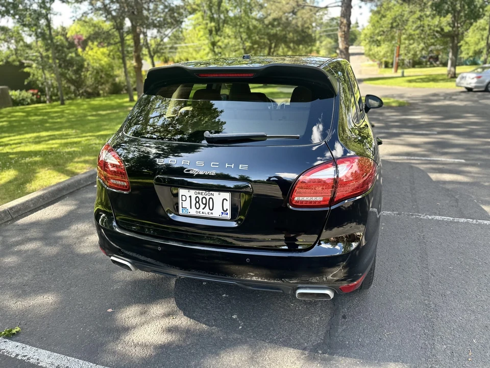2013 Porsche 958 Cayenne Diesel - Image 13 of 31