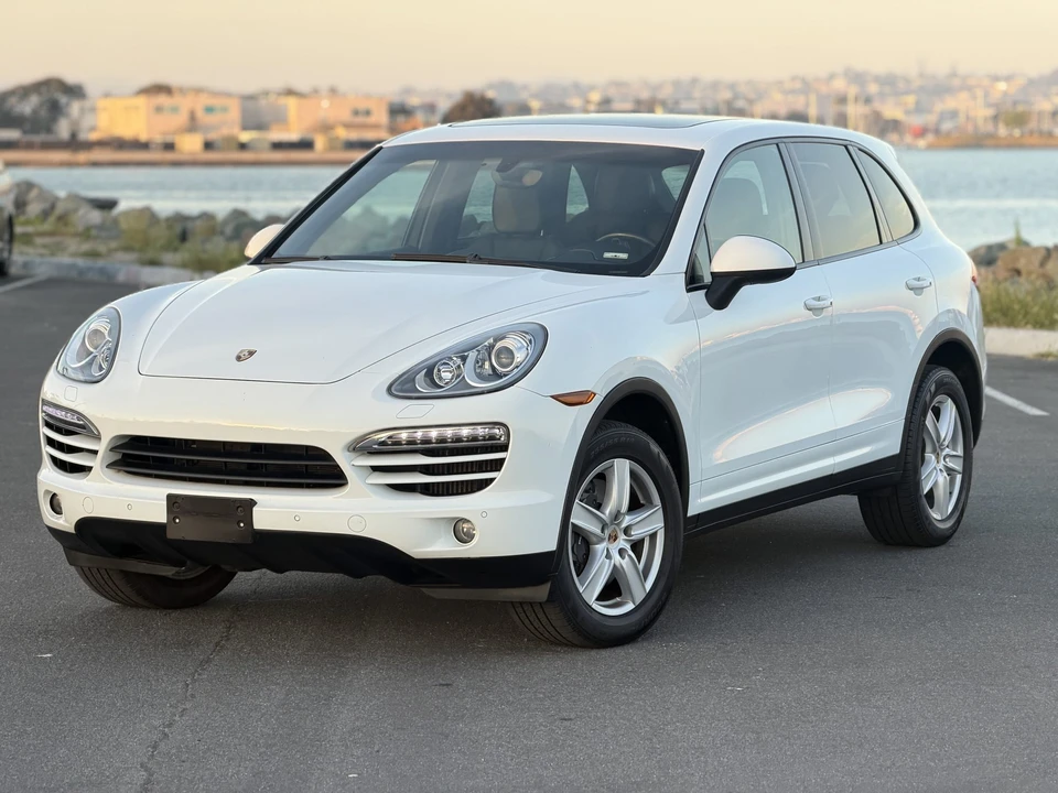 2013 Porsche 958 Cayenne Diesel - Image 9 of 31