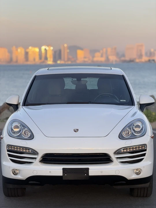 2013 Porsche 958 Cayenne Diesel - Image 14 of 31