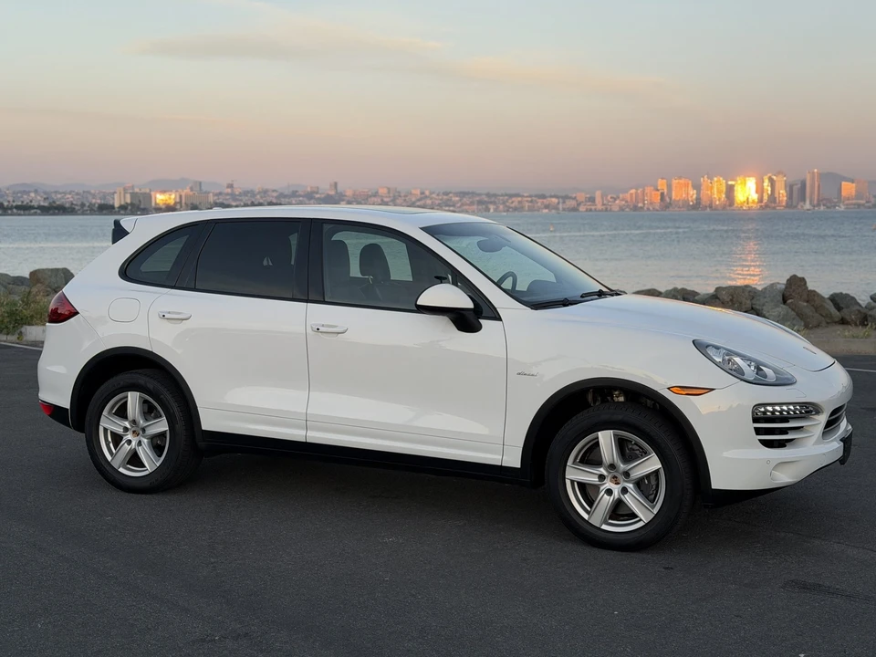 2013 Porsche 958 Cayenne Diesel - Image 21 of 31