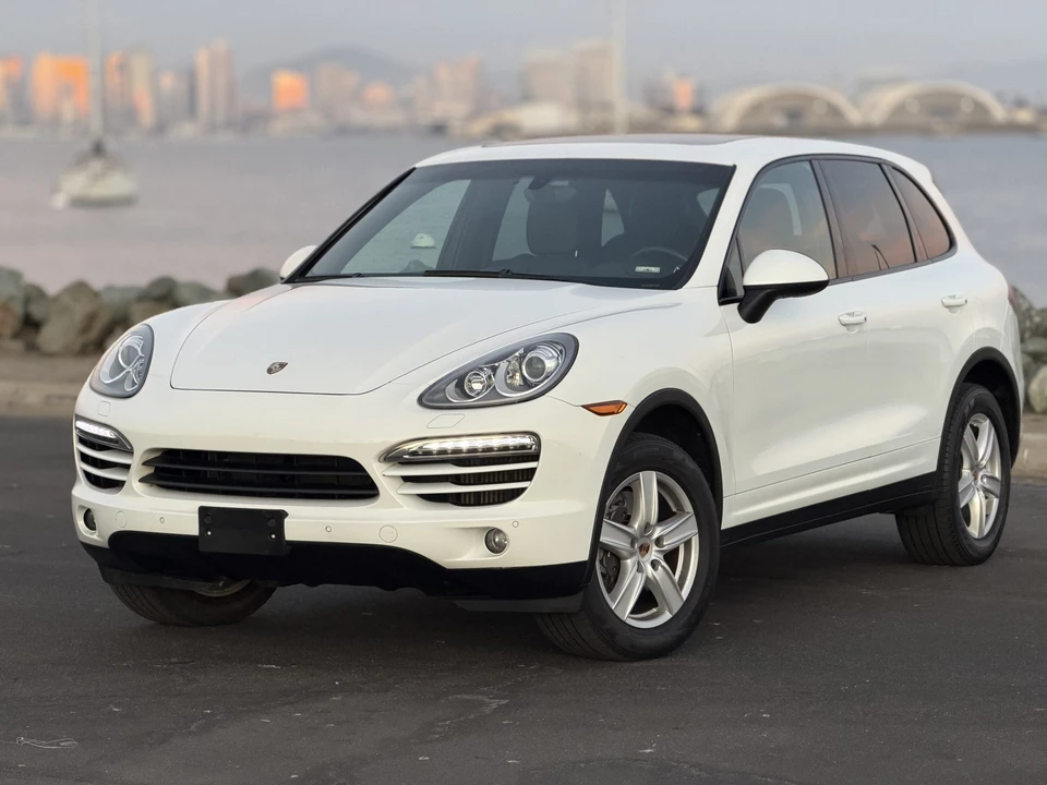 2013 Porsche 958 Cayenne Diesel - Image 6 of 31