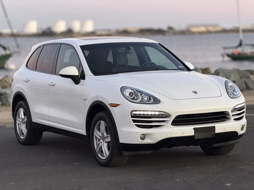 2013 Porsche 958 Cayenne Diesel - Image 15 of 31
