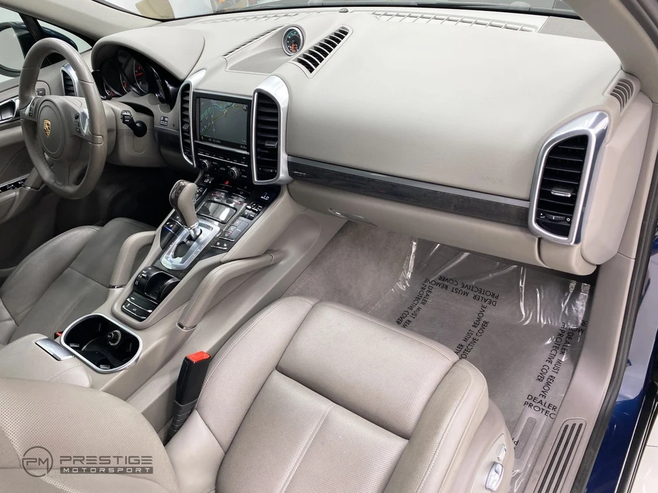 2013 Porsche - Image 15 of 31