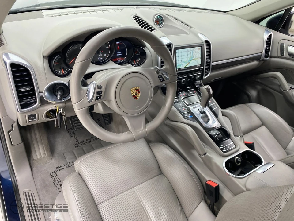 2013 Porsche - Image 18 of 31