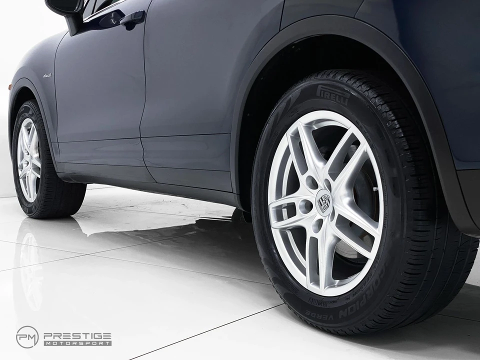 2013 Porsche 958 Cayenne Diesel - Image 30 of 31