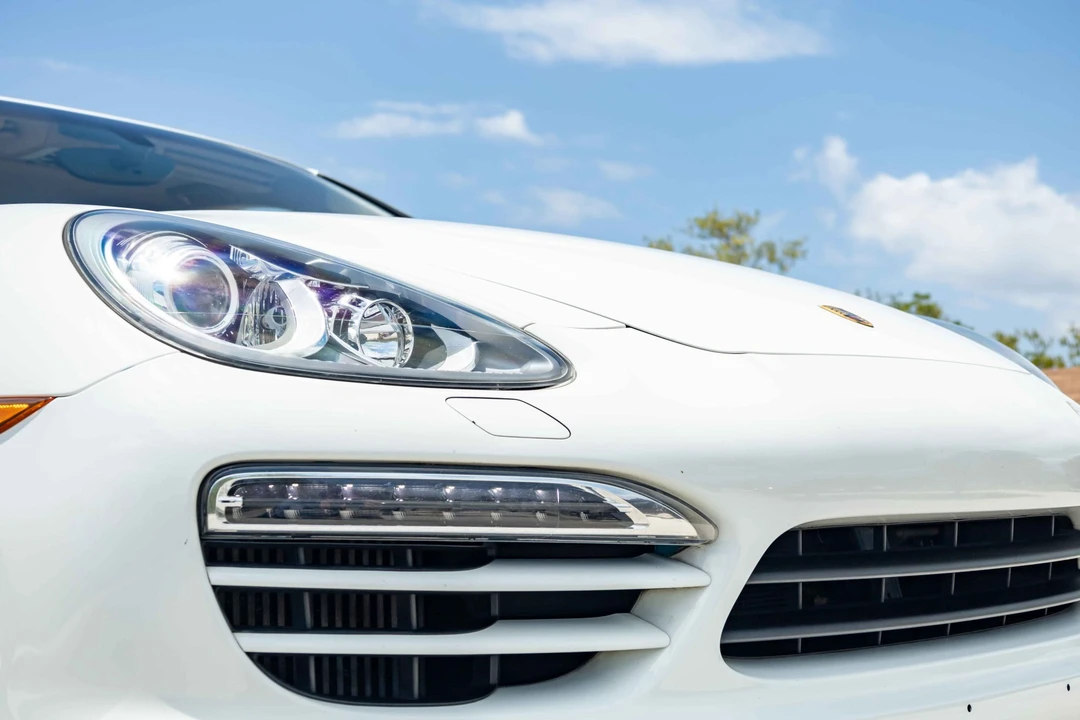 2013 Porsche 958 Cayenne Diesel - Image 25 of 31