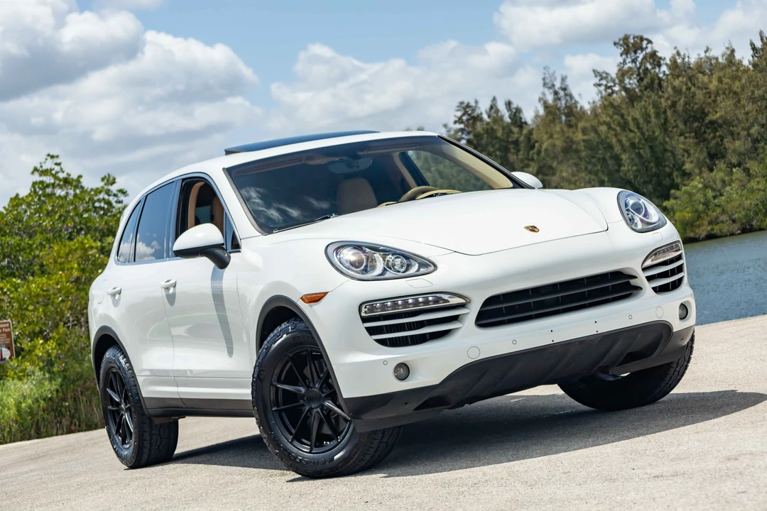 2013 Porsche 958 Cayenne Diesel - Image 14 of 31