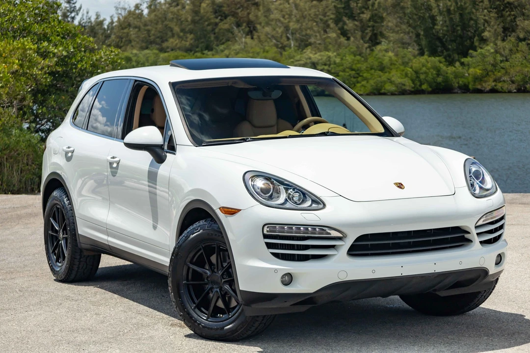 2013 Porsche 958 Cayenne Diesel - Image 12 of 31