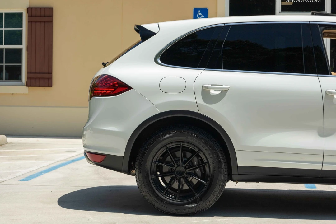 2013 Porsche 958 Cayenne Diesel - Image 22 of 31
