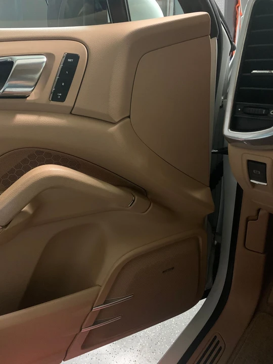 2013 Porsche 958 Cayenne Diesel - Image 5 of 12