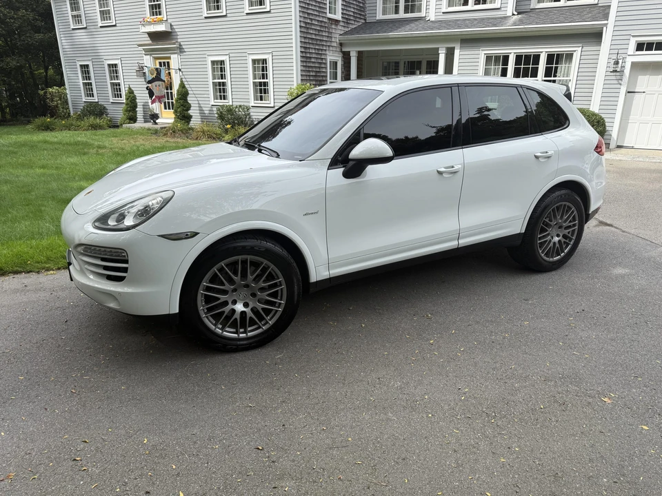 2013 Porsche 958 Cayenne Diesel - Image 15 of 31