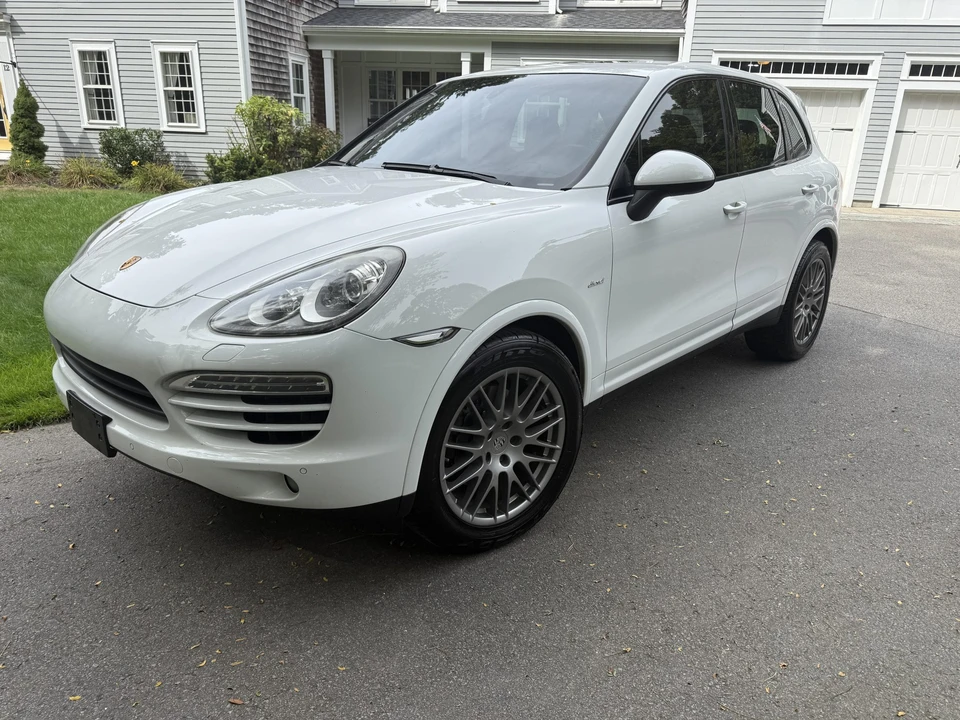 2013 Porsche 958 Cayenne Diesel - Image 11 of 31