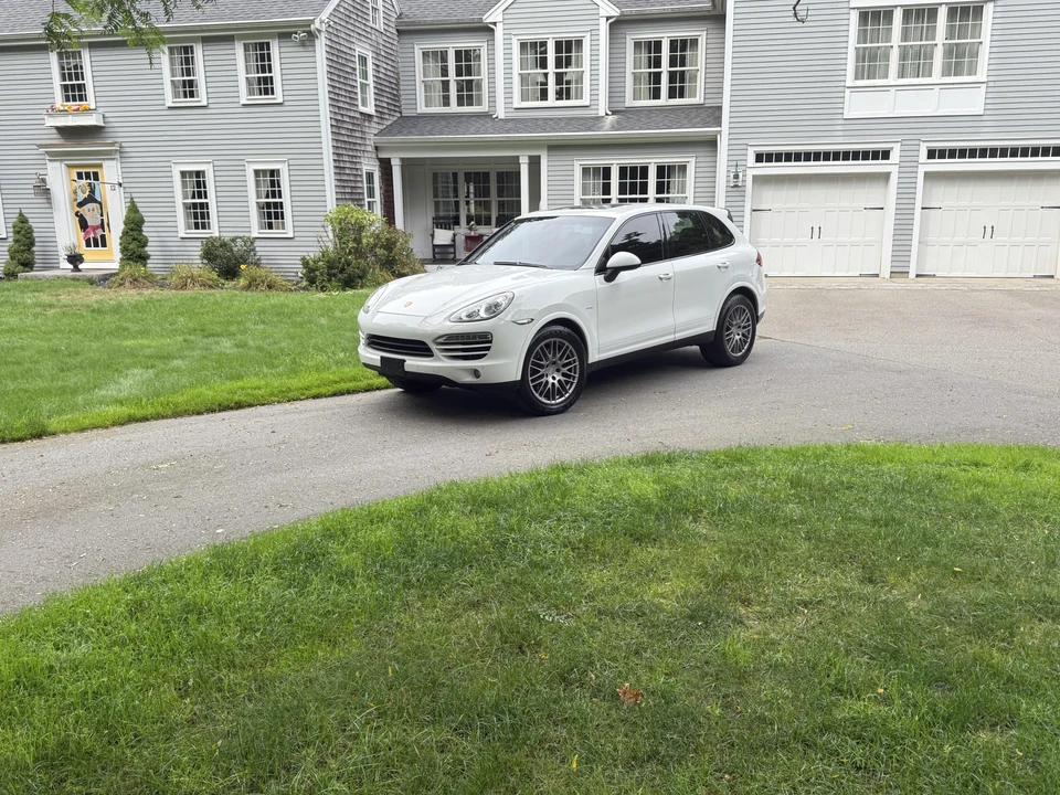 2013 Porsche 958 Cayenne Diesel - Image 12 of 31